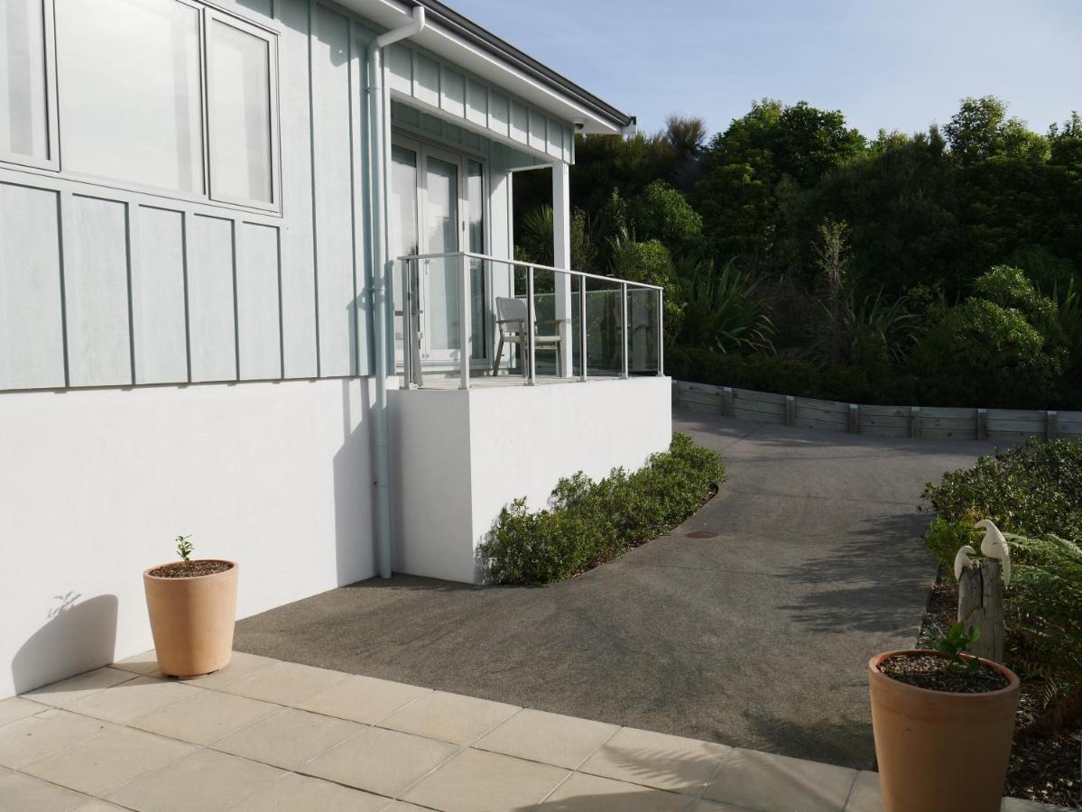 Aston Road Villa Bed&Breakfast Waikanae Esterno foto